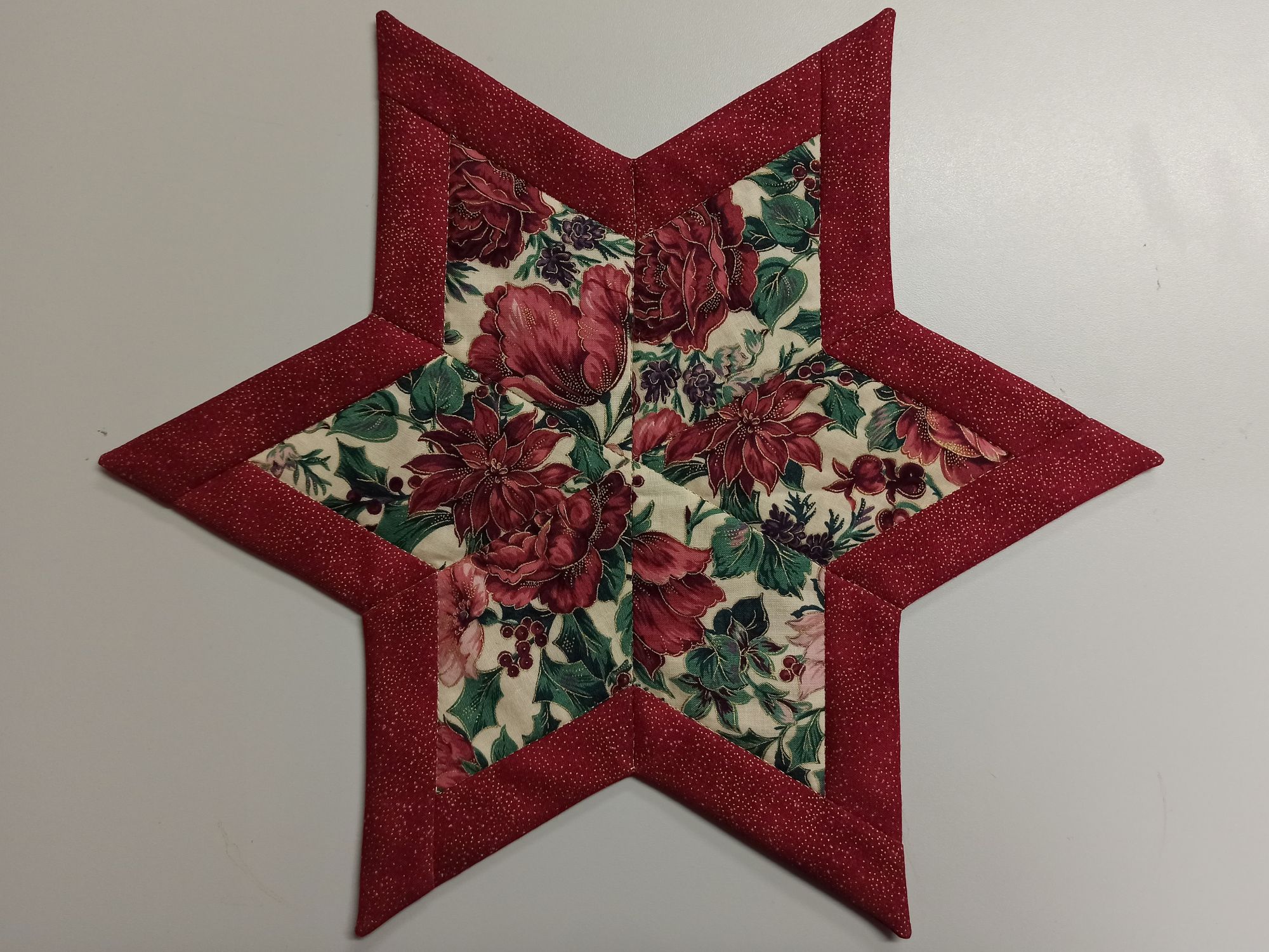 Rautenstern 6-eckig rot